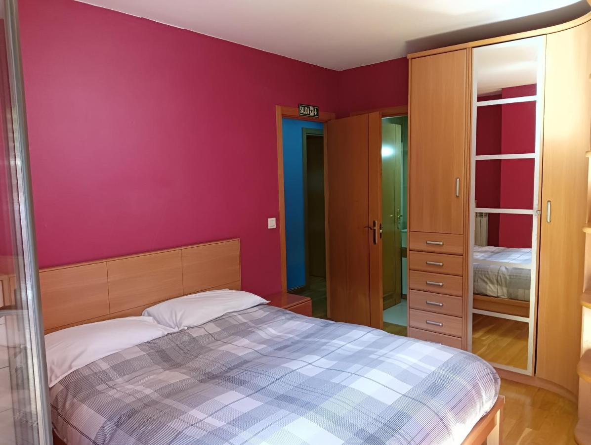 La Terraza De Zahara Apartment Pamplona Luaran gambar