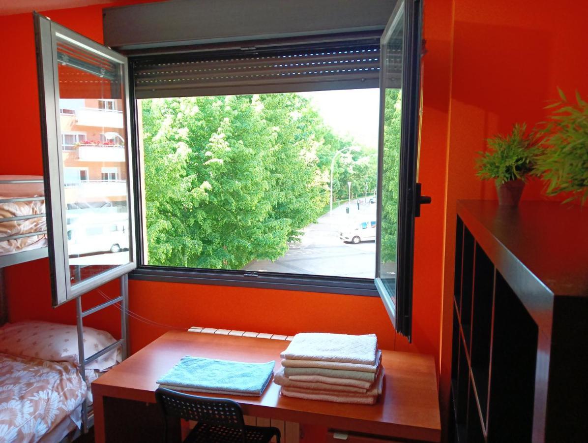 La Terraza De Zahara Apartment Pamplona Luaran gambar