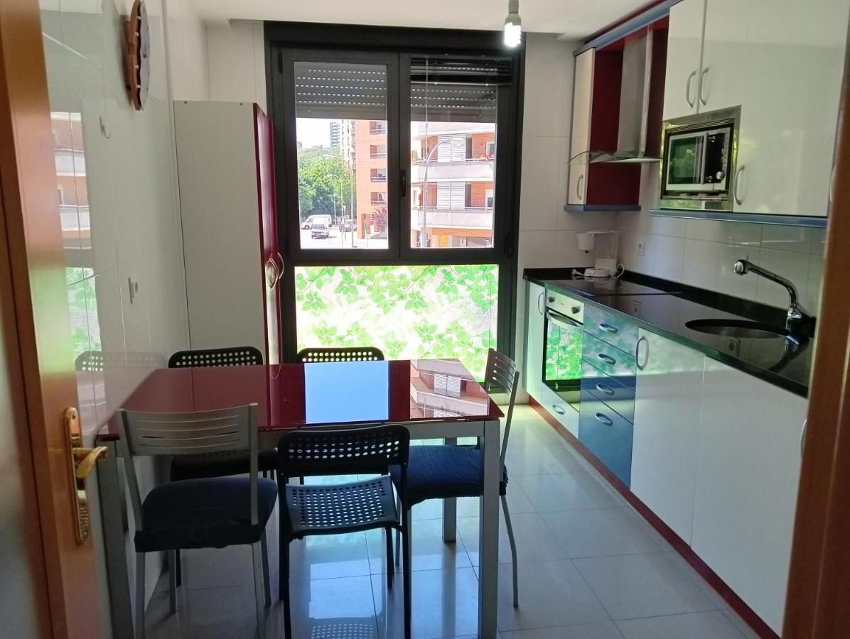 La Terraza De Zahara Apartment Pamplona Luaran gambar