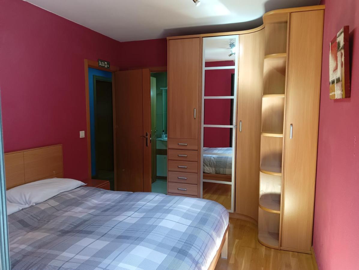 La Terraza De Zahara Apartment Pamplona Luaran gambar